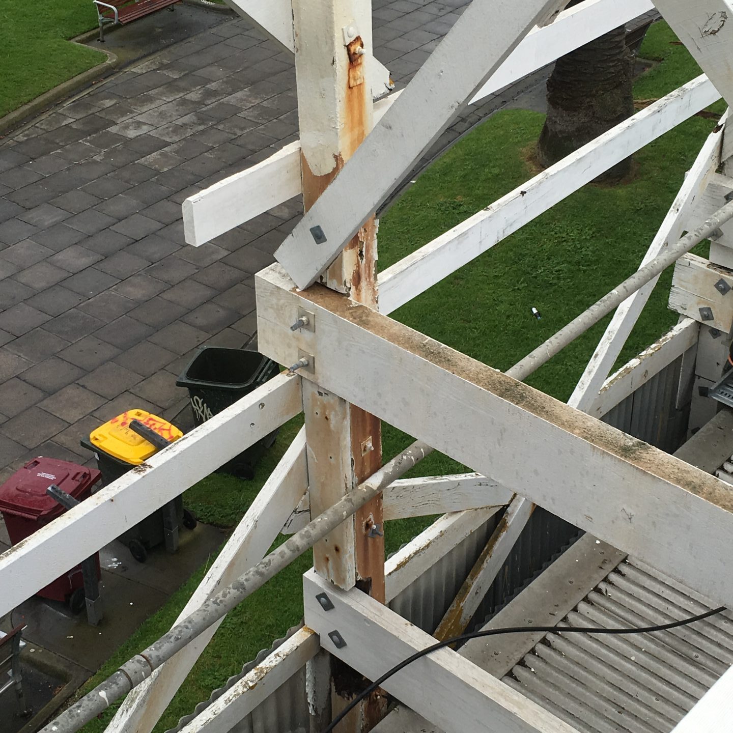 Aidaptive Consulting identified unsafe railing. Aidaptive Consulting offers an asset management health check